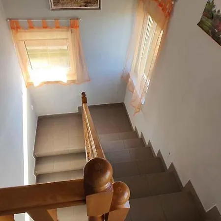 In 43404 Apartment *