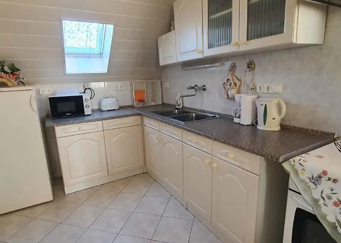 アパート In 43404 *