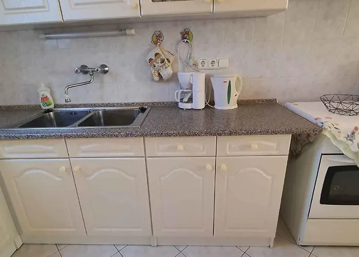 In 43404 Balatonszabadi Fürdőtelep