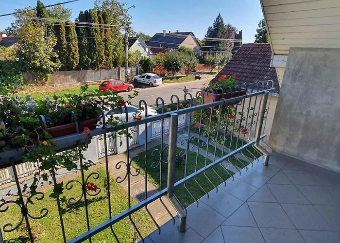 In 43404 アパート Balatonszabadi Fürdőtelep